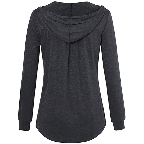 Lightweight Stretchy Breathable V-Neck Hoodie - Picture 4 of 7